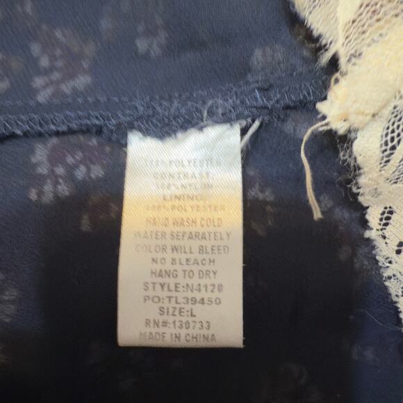 Umgee Women's Size L Black Floral Flowy Button Up Blouse w/ Lace Trim  3464 - Picture 9 of 10